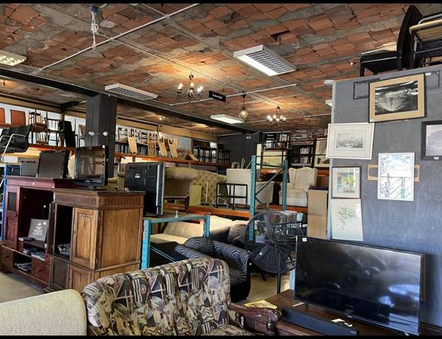 RETAIL PROPERTY TO RENT IN MILNERTON CENTRAL